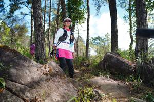 BIB: 2959
                            <button type="button" onclick="openModal(18950650)" class="btn btn-primary btn-sm float-right btn-popup" data-toggle="modal" data-target=".modal-high-quality">
                        <i class="fas fa-shopping-cart"></i> Add to Cart
                    </button>
                                            <button type="button" onclick="isThisMe(18950650, true)" class="btn btn-success btn-sm float-right btn-popup btn-isme hidden" data-toggle="tooltip" data-placement="bottom" title="นี่คือรูปของคุณใช่ไหม คลิกที่นี่เพื่อเอาเข้าอัลบั้ม">
                        <i class="fas fa-plus"></i> Add to album
                    </button>
                    <button type="button" onclick="isThisMe(18950650, false)" class="btn btn-warning btn-sm float-right btn-popup btn-isnotme hidden">
                        <i class="fas fa-ban"></i> Remove from album
                    </button>